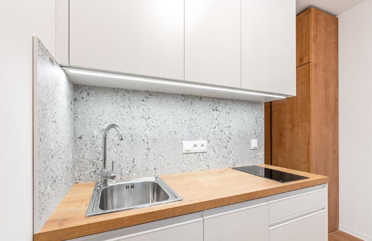 Modern Near Airport And Centre! Praag