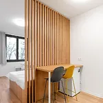 Modern Studio Near Airport And City Centre!